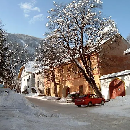 Raderhaus בית נופש *