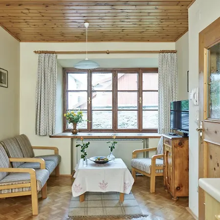 Raderhaus מאוטרנדורף