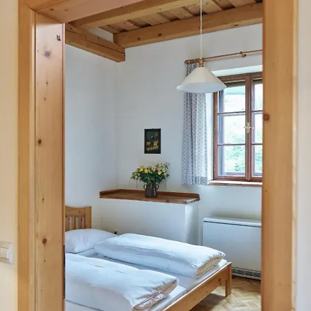 Raderhaus * מאוטרנדורף